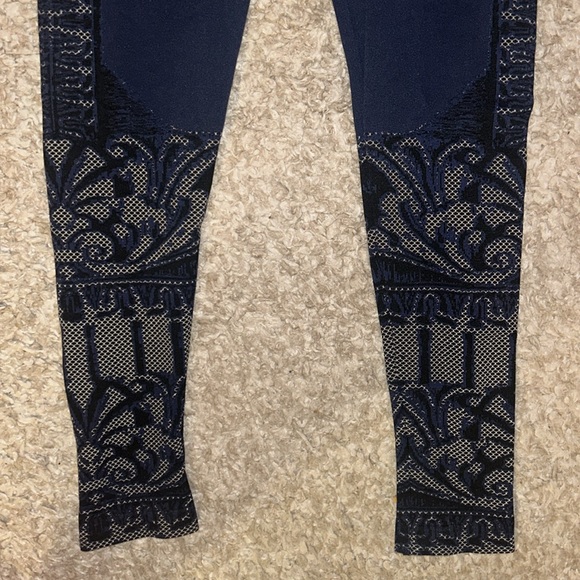 NUX Greta Romantic Brocade Legging Admiral - Picture 4 of 8